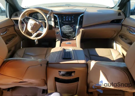 2017 Cadillac Escalade Esv Platinum z USA, uszkodzony, nr VIN 1GYS4KKJ7HR242820